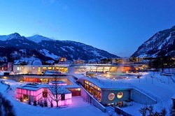 Pemilik Hotel Terjebak 4 Hari di Lift Tanpa Makanan