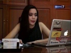 Alexandra, Menantang Maut di Sirkuit Balap Demi Indonesia