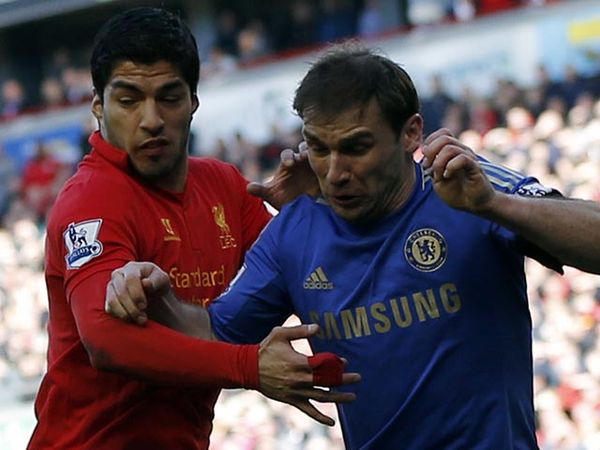 Liverpool vs Chelsea Berakhir Sama Kuat