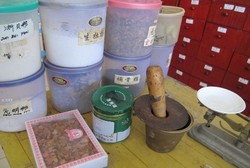 Paduan Herbal dan Teknologi Ini Mampu Atasi Kanker