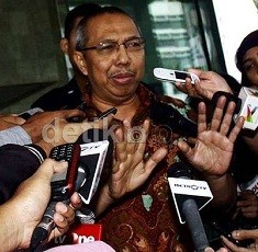 10 Jam KPK Cecar Bendum PKS Soal Pencucian Uang Luthfi Hasan