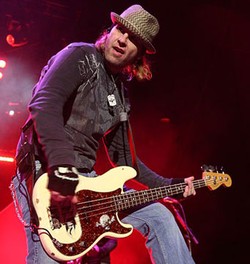 Bassist 3 Doors Down Didakwa Bersalah Atas Kecelakaan yang Memakan Korban Jiwa