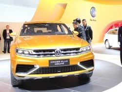 CrossBlue Coupe, SUV ala Coupe Milik VW