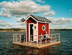 Hotel Super Unik! Pintu di Atas Danau, Kamar di Bawah Air