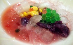 Ada Chicken Adabo dan Tarian Filipina di Satoo Shangri-La