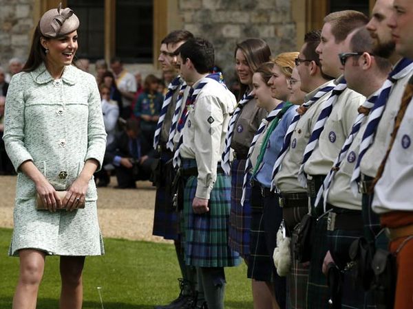 Hamil 6 Bulan, Kate Middleton Tampil Ceria