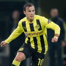 Goetze Merapat ke Allianz Arena?