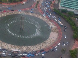 Ini Helikopter yang Terbang Rendah di Bundaran HI