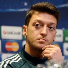 Sudah Tiga Kali ke Semifinal, Oezil Kini Ingin Tembus Final