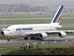 Wisata ke Paris Makin Mudah dengan Pesawat Air France