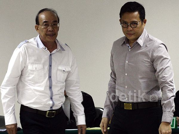 Sidang Perdana Arya dan Juard Effendi