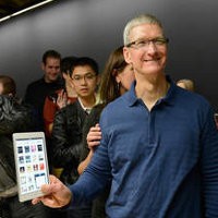 Pertama Dalam 10 Tahun, Laba Apple Anjlok