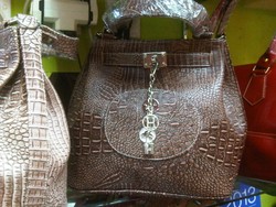 Tas Hermes & Zara Abal-abal Laris di Purbalingga Hingga Manado