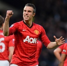 Van Persie Bicara Golnya ke Gawang Villa