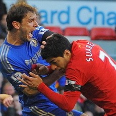 Suarez Terima Dakwaan FA