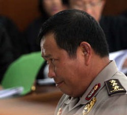 Todung: Perlawanan Susno adalah Penghinaan Kepada Pengadilan