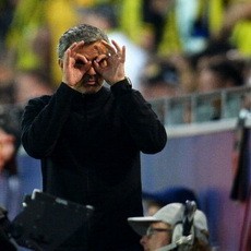 Mourinho Optimistis Madrid Bisa Balikkan Keadaan