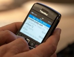 Awas! Liburan ke Israel, Isi Email Anda Diperiksa