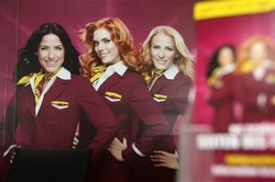 Survei: Pramugari Dianggap Pekerjaan Paling Buruk