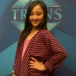 Sibuk Persiapan Grand Final IMB, Sandrina Tak Lupa Belajar untuk UN