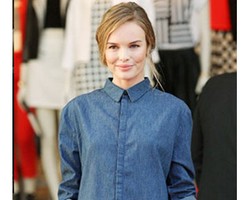 7 Cara Seleb Membuat Kemeja Denim Tampil Lebih Stylish
