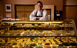 Mantan Napi Remaja Diterima Bekerja di Toko Cokelat Ini