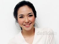 Bergaya Casual, Gisel Tetap Cantik