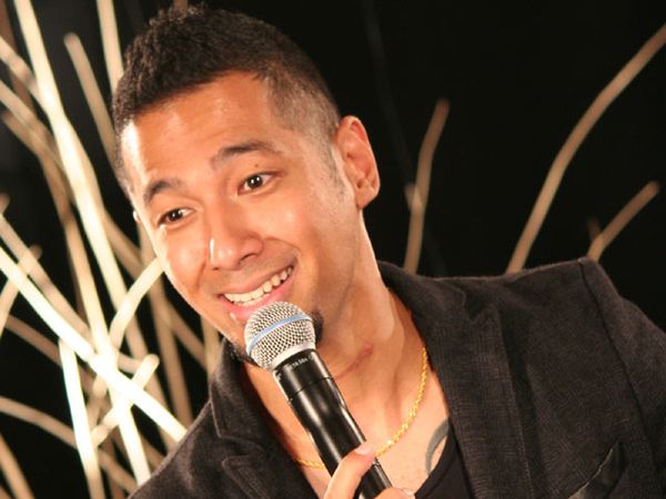 Cetar Membahana Marcell Siahaan di LIVECHATkustik detikForum