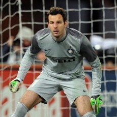 Handanovic Bertahan, Alexis dan Leonardo Takkan ke Inter