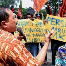 Persibo Terpuruk di AFC Cup, Suporter Tuntut Perombakan Manajemen