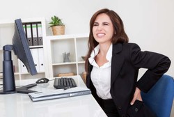 Wanita Ternyata Lebih Takut Bungkuk Daripada Kegemukan