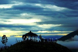 Sunrise di Gunung Sikunir, Dahsyat!
