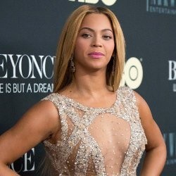 Konser di Paris, Beyonce Bocorkan Lagu Terbarunya Grown Woman 