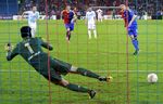Chelsea Tundukkan Basel 2-1