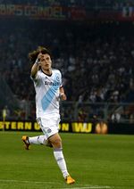 Chelsea Tundukkan Basel 2-1