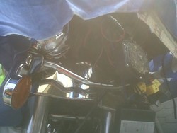 Moge yang Tabrakan dengan Ambulans Jenis Harley, Pengendara Luka Parah