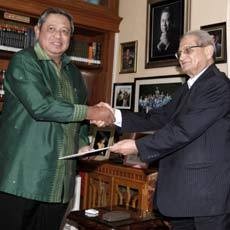 Diundang ke Yordania, Presiden SBY Akan Diberi Gelar Honoris Causa