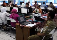 Calon Camat dan Lurah Uji Kompetensi