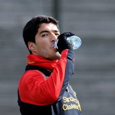 Mancini Nilai Suarez Pantas Raih PFA Player of The Year