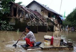 Ribuan Rumah di Kukar Kaltim Terendam Banjir Hingga 3 Meter