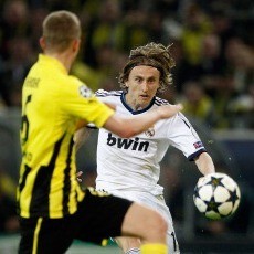 Carvalho: Madrid Bisa Bikin Tiga Gol