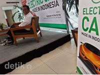 Mimpi Dahlan Soal Mobil Listrik Dibukukan
