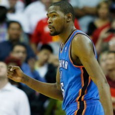 Thunder Tinggalkan Rockets 3-0