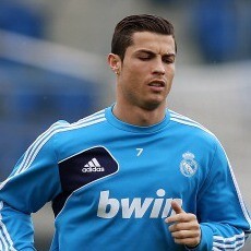 Los Blancos Bisa Diperkuat Ronaldo