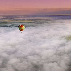 Balon Udara Peru Jatuh ke Samudera Pasifik, 2 Orang Hilang