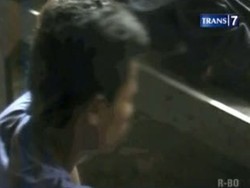 Kepergok Mesum dengan Wanita Bersuami, Pria Berhasil Kabur