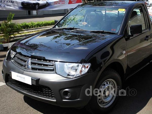 Mitsubishi Luncurkan Strada Triton Termurah