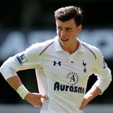 Bertahanlah di Spurs, Bale
