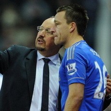 Benitez Enggan Komentari Isu Kembalinya Terry ke Timnas