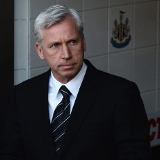 Pardew Pasrah Soal Nasibnya di Newcastle
